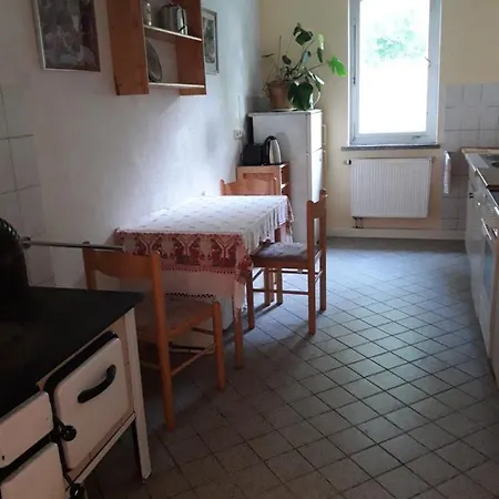 Birkenhof Ashram Familien Blockhuetten * Hartau