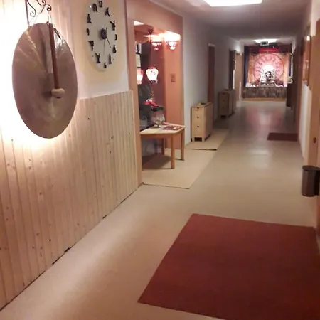 Birkenhof Ashram Familien Blockhuetten Gæstehus