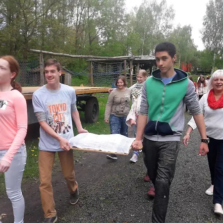 Birkenhof Ashram Familien Blockhuetten Hartau